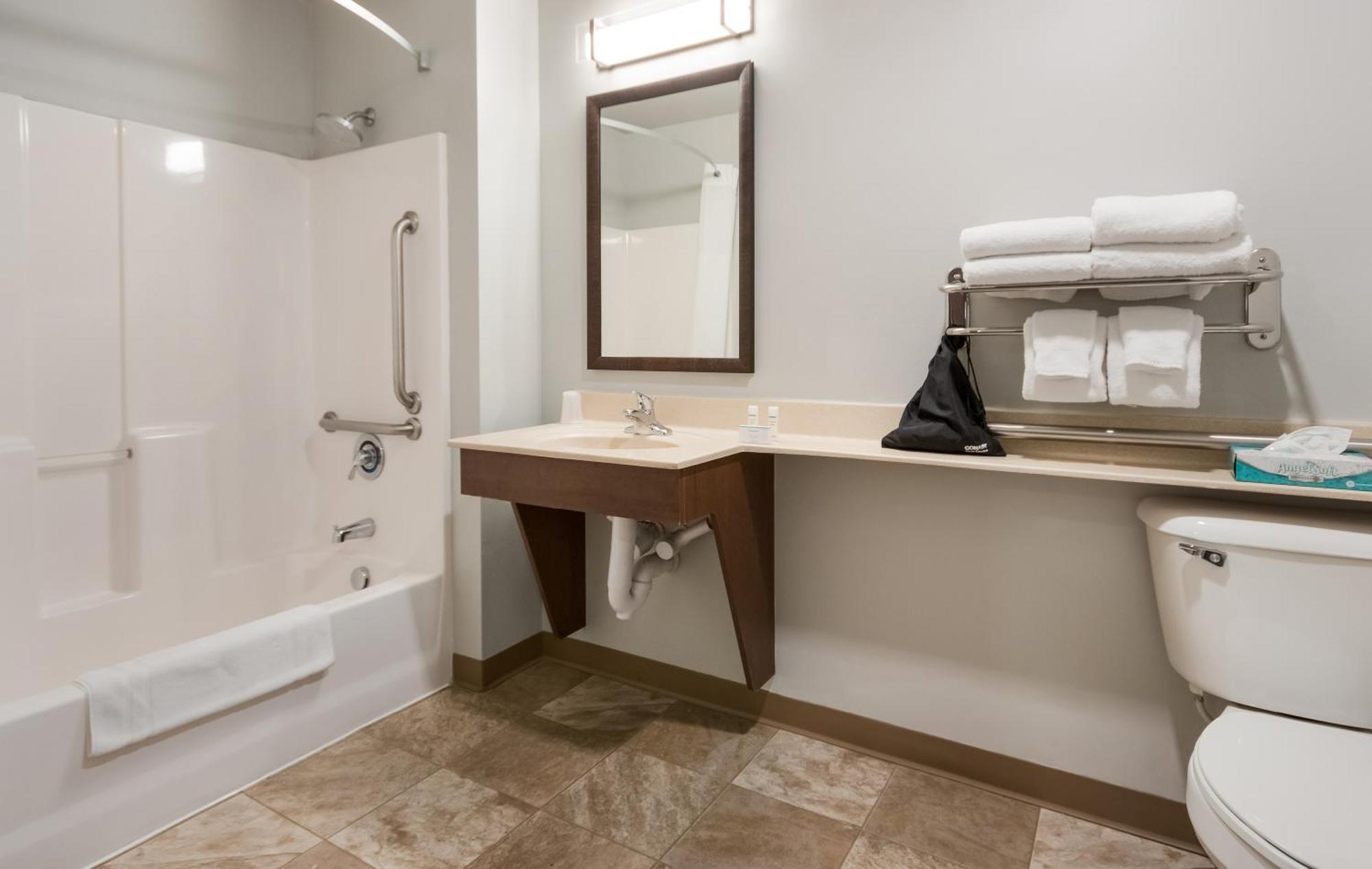 My Place Hotel-Marquette, Mi Екстериор снимка