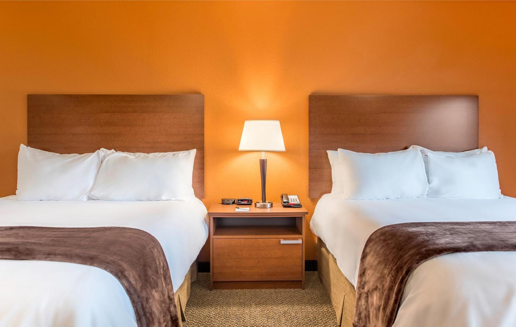 My Place Hotel-Marquette, Mi Екстериор снимка