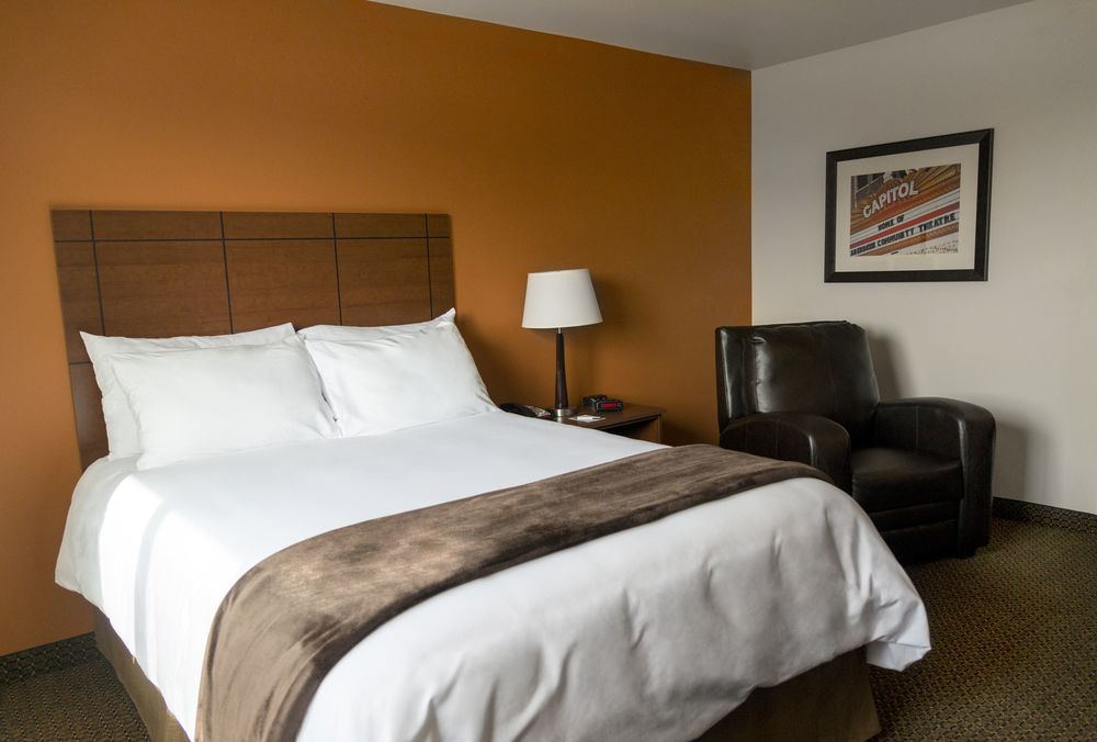 My Place Hotel-Marquette, Mi Екстериор снимка